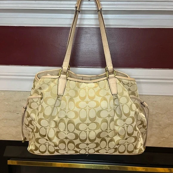 Coach 2014 Signature Canvas Shoulder Bag with Green Center Stripe - REHAB - Picture 5 of 10